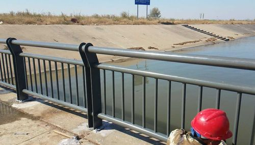 防撞（zhuàng）護（hù）欄