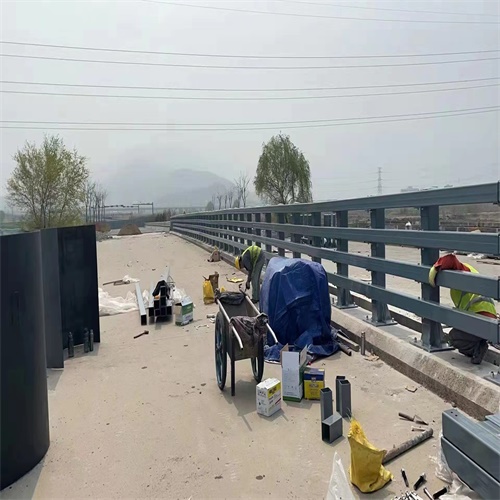 河道（dào）護（hù）欄